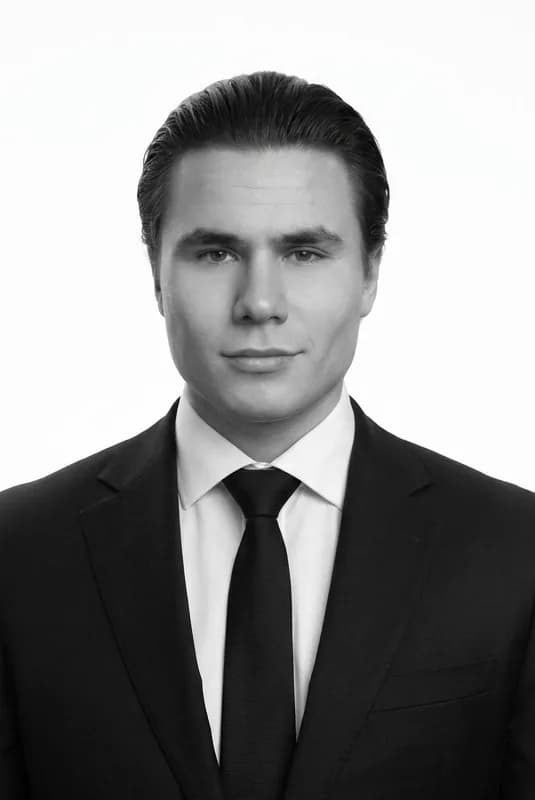 Porträt von Clemens Jonathan Schmid, Gründer von Partmira